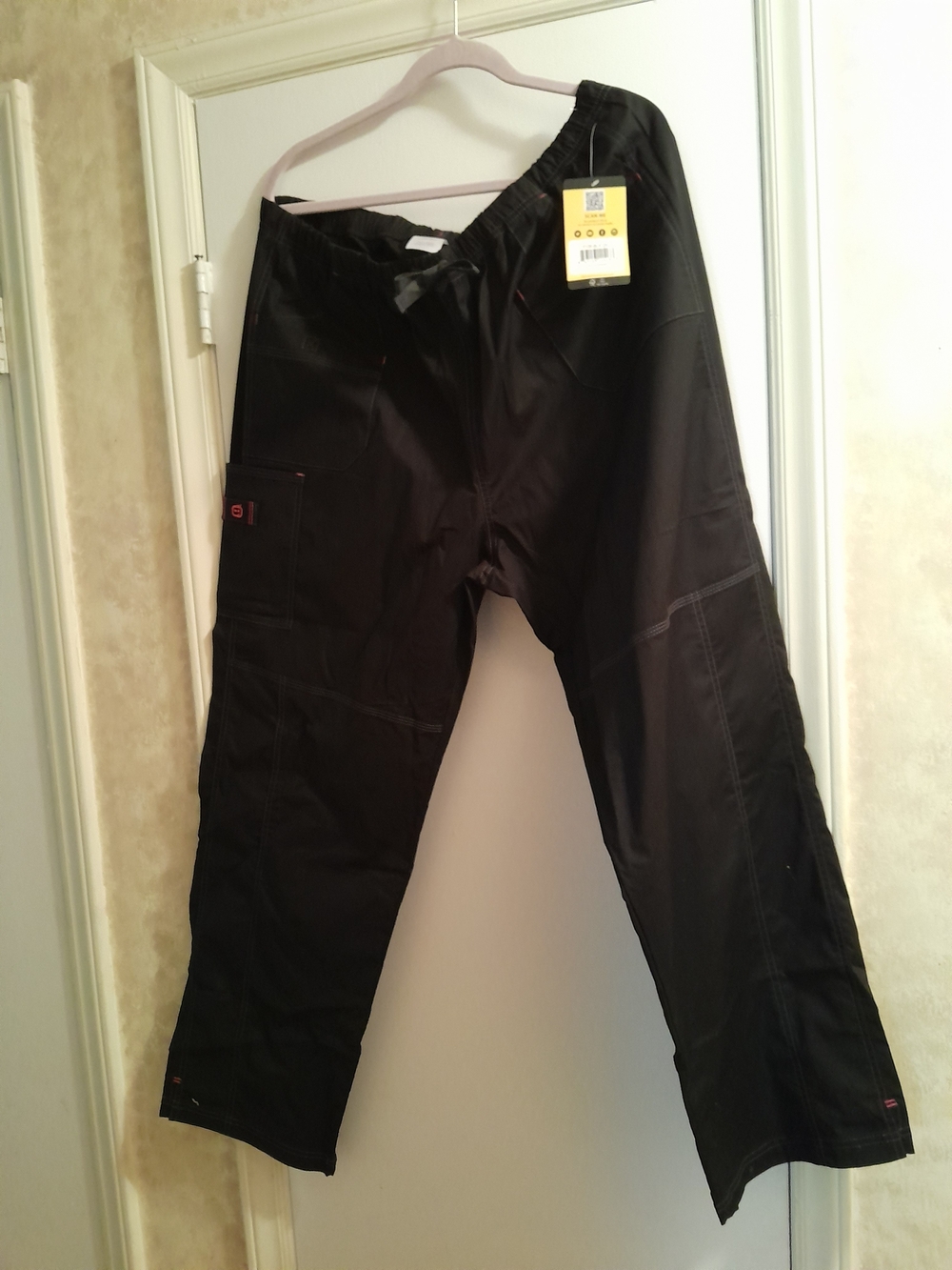 WonderWink Black Cargo Scrub Pants